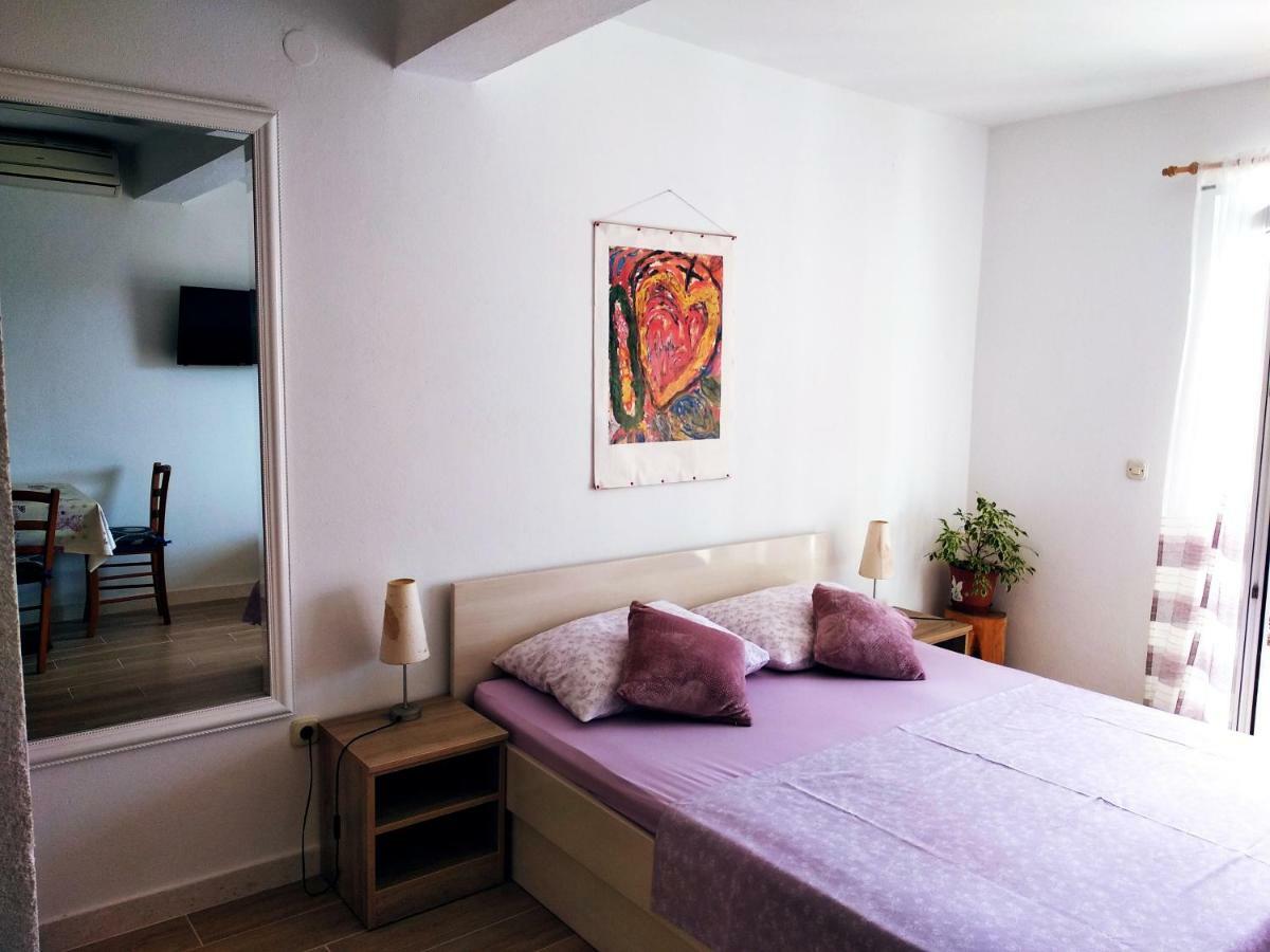 Apartments Luka Lumbarda Extérieur photo